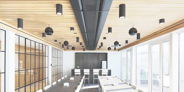 Houten plafond laten renoveren