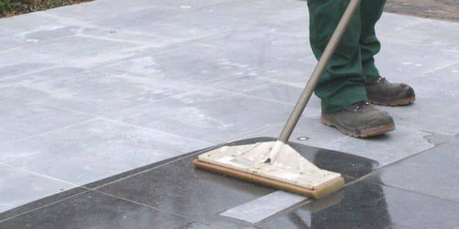 natuursteen tegels reinigen