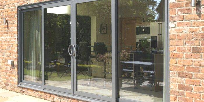 aluminium raam plaatsen