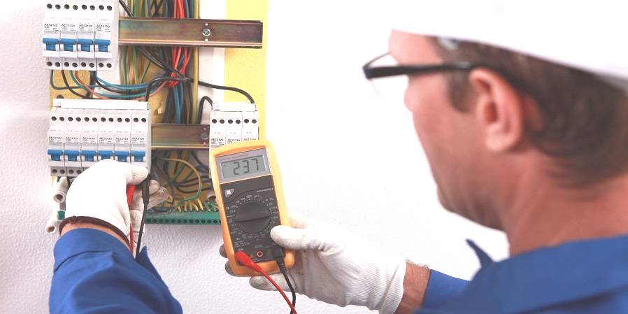 wat controleren bij elektrische keuring