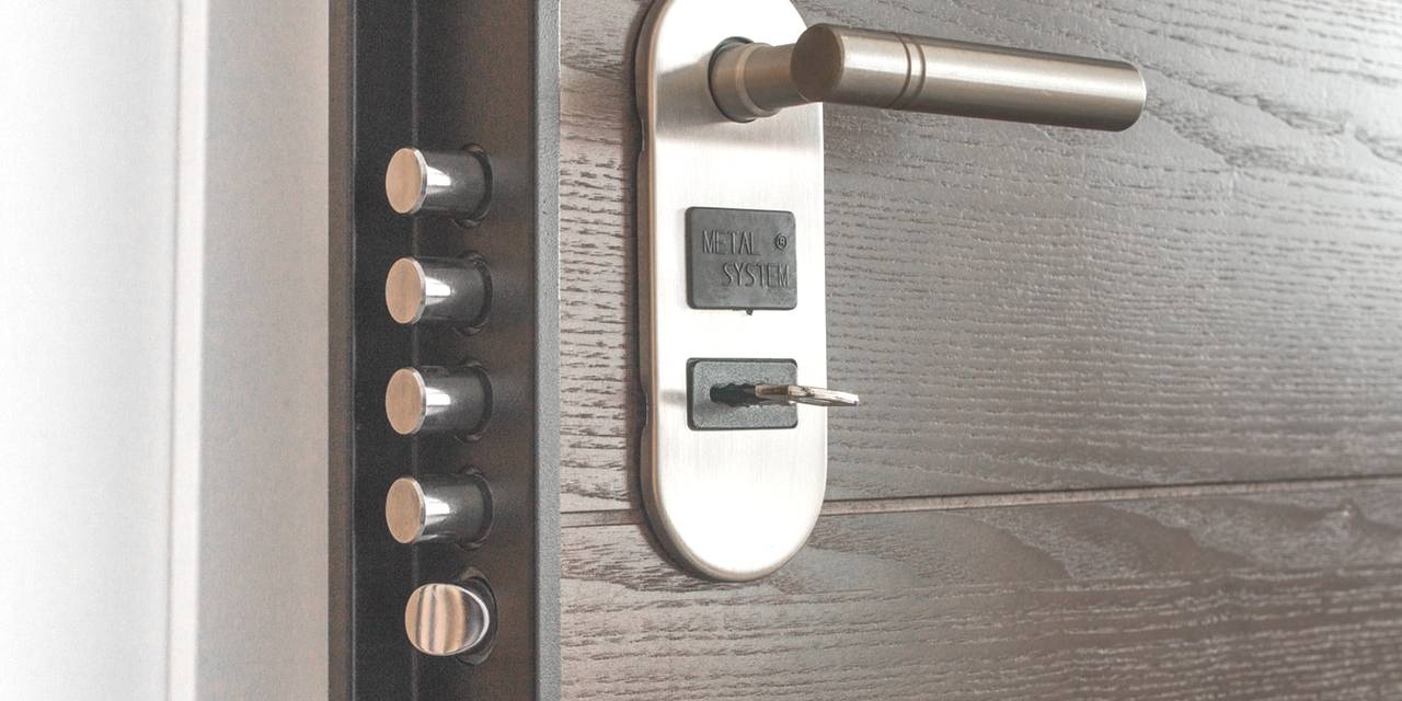 beveiligingssloten laten plaatsen