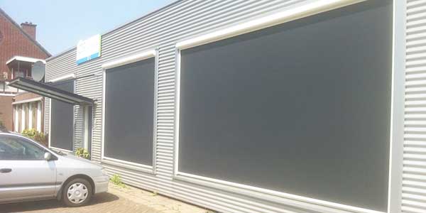 Zonnewerende screens